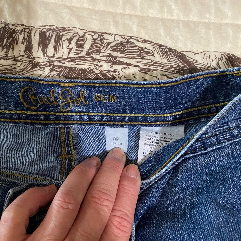 Cruel Girl Classic Blue Jeans